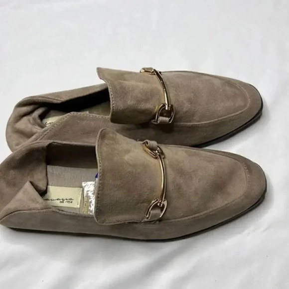 Vintage Havana Beige Suede Slip Gold Hardware Mules/Slides size 8 NWOT - Picture 3 of 8